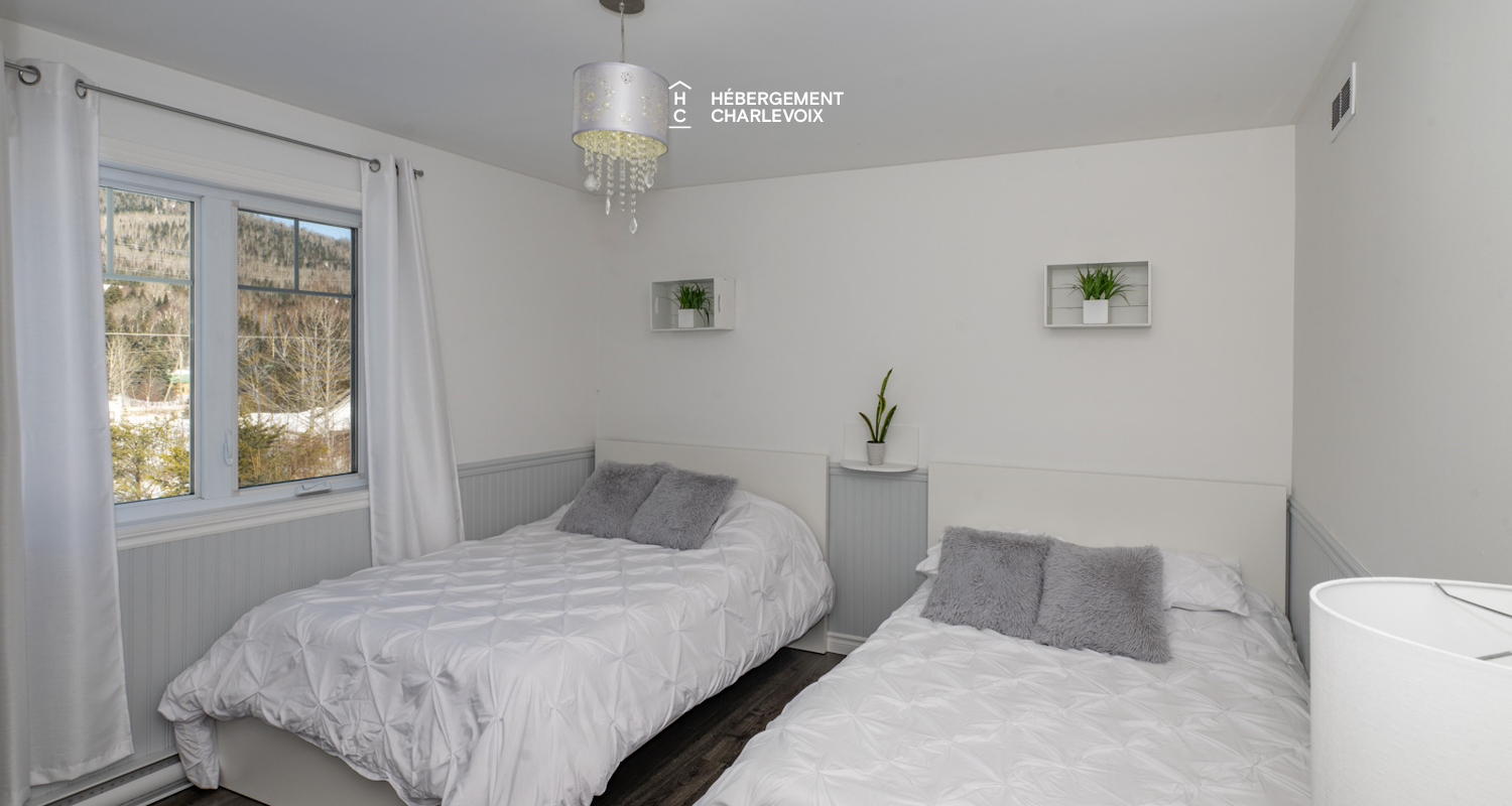 BLU-124 - Close to the Massif!